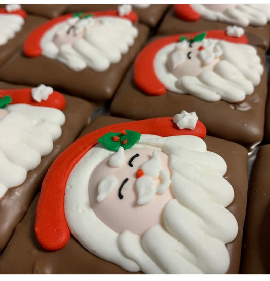 Christmas O’Santa Face- Milk Chocolate Cracker